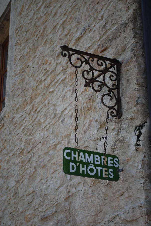 Chambres D'Hotes Soleil Et Cacao Siccieu-Saint-Julien-et-Carisieu Luaran gambar