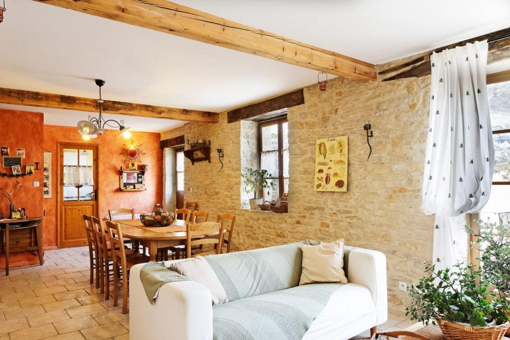 Chambres D'Hotes Soleil Et Cacao Siccieu-Saint-Julien-et-Carisieu Luaran gambar