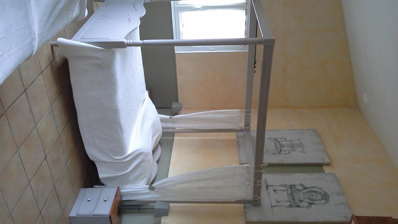 Chambres D'Hotes Soleil Et Cacao Siccieu-Saint-Julien-et-Carisieu Luaran gambar